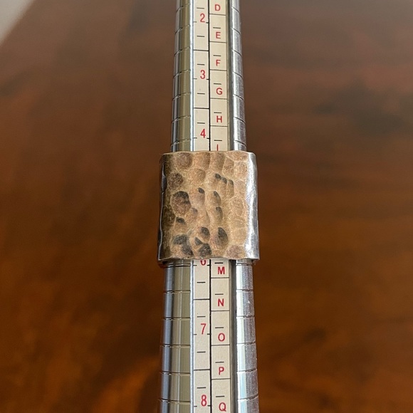 Hammered square large band sterling silver 925 ring size 4.5 statement ring - Picture 2 of 5